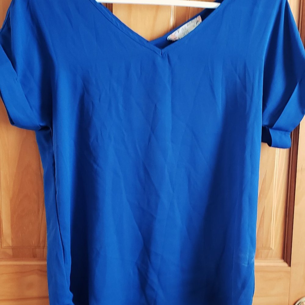 Royal Blue Blouse - SM (Pink Rose)